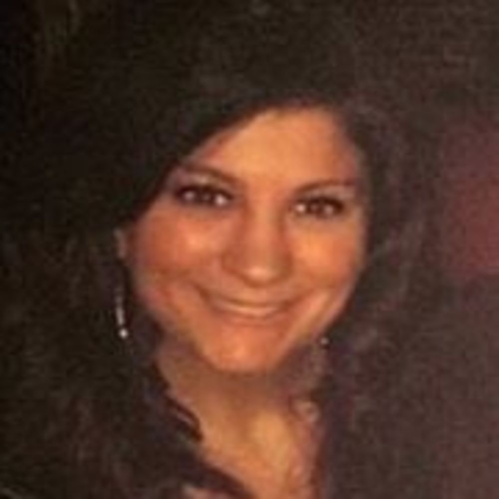 Meet your Posher, Danielle